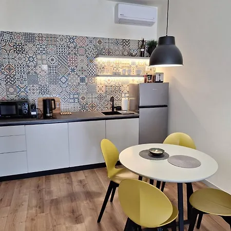 C.15 Vardan'S Apartment Thessaloniki Exterior photo
